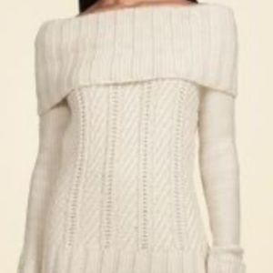 THE LIMITED off the shoulder sweater
